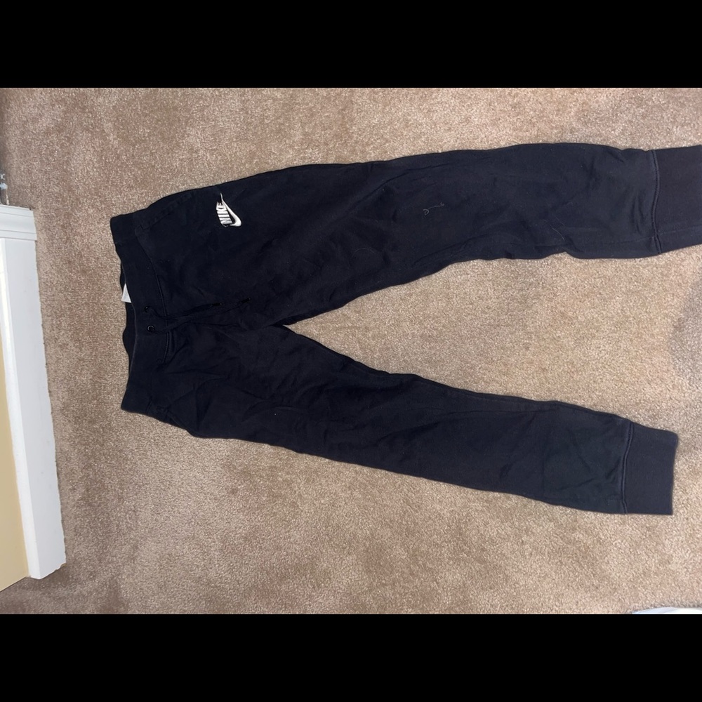 black nike sweat pant joggers